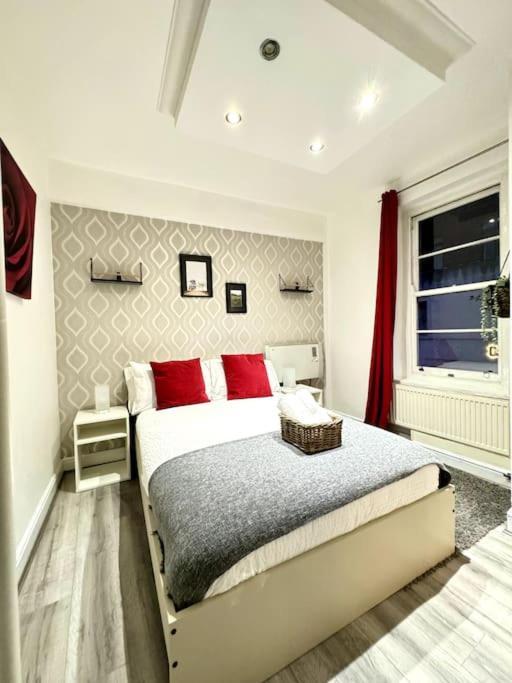 Centrally-Located Gem In Marble Arch, London Exterior foto