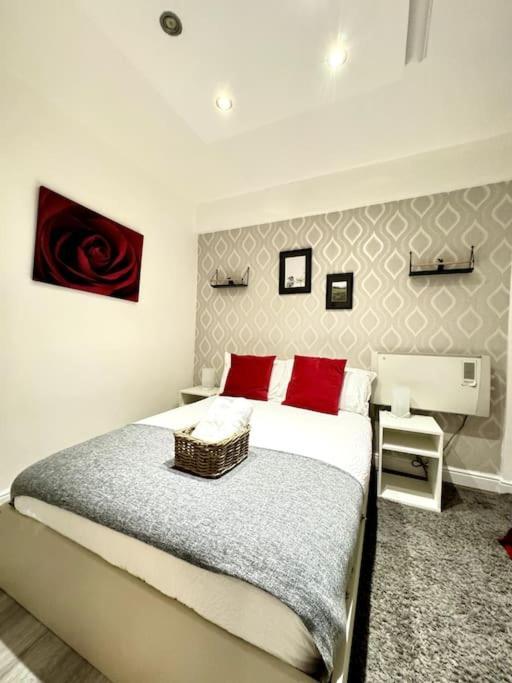 Centrally-Located Gem In Marble Arch, London Exterior foto